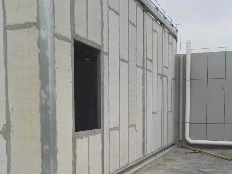 輕質(zhì)復(fù)合墻板